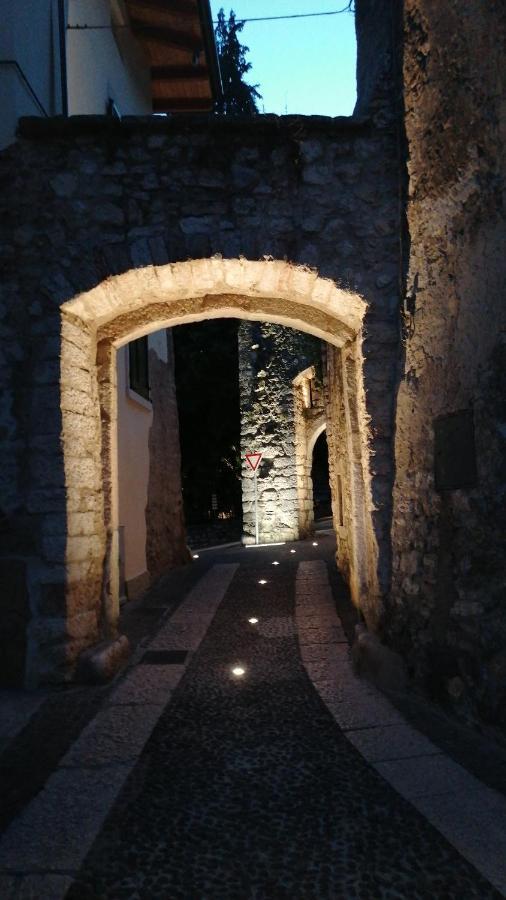 Castle Rhythm Inn Arco Kültér fotó
